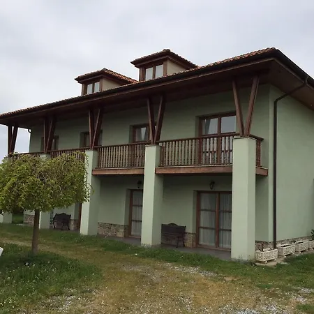 Apartment Palacio Bueno *